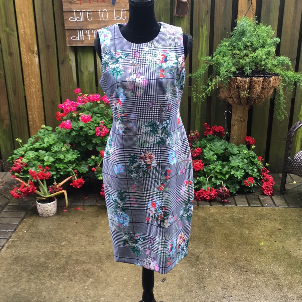 Calvin Klein Floral Plaid Sheath Dress Size 10 Midi Stretch Knit Career
